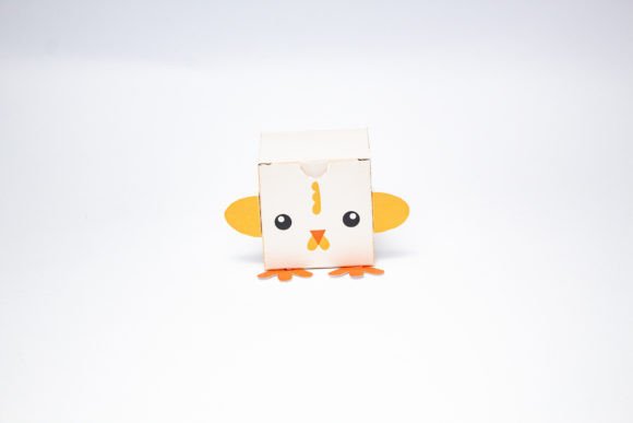 Chicken Kids Favor Box: 3D SVG for Entertainment